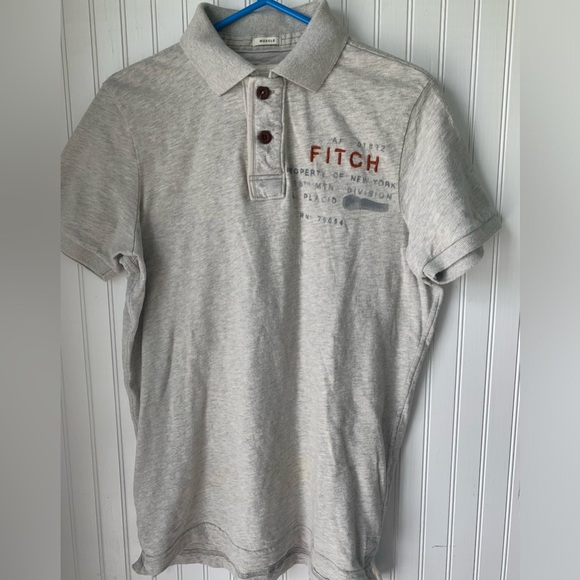 Abercrombie & Fitch New York Est. 1892 (Large) Muscle /Collared with 2 buttons - Picture 2 of 5
